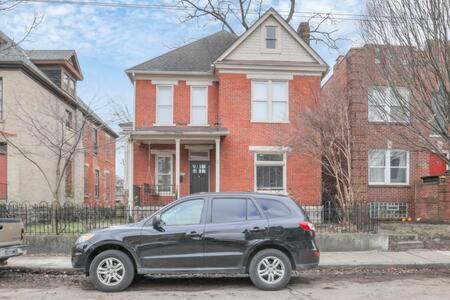 Ferienhaus Historic Elegance Retreat - Downtown Columbus