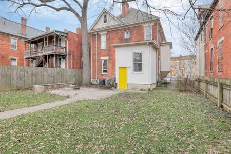 Historic Elegance Retreat - Downtown