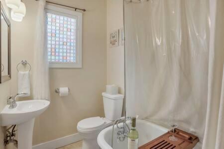 Historic Elegance Retreat - Downtown * Columbus