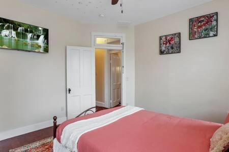 Historic Elegance Retreat - Downtown *