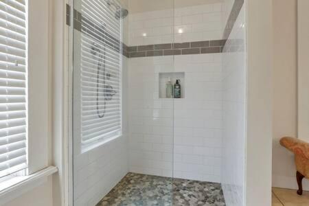 Historic Elegance Retreat - Downtown * Columbus