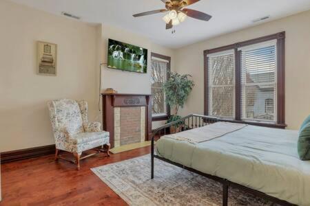 Historic Elegance Retreat - Downtown * Columbus