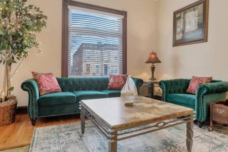 Historic Elegance Retreat - Downtown Columbus